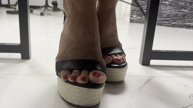 Semen on sexy high heels