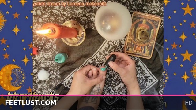 Foot Goddess Reads Your Toes | Witchy Worship