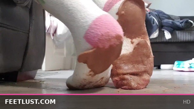 Chocolate Crushing with White Socks: Stepping and Squashing in Sweet Sock Play