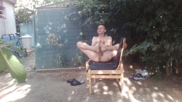 Public Garden Deepthroat and Toe Job with ToeJober Intense Fucking Session
